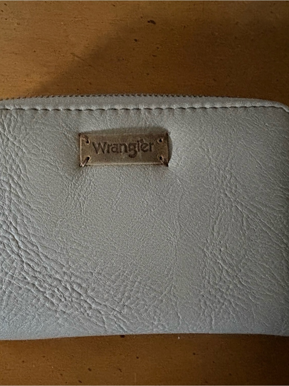 Wrangler Light Tan Women's Leather Zip Wallet